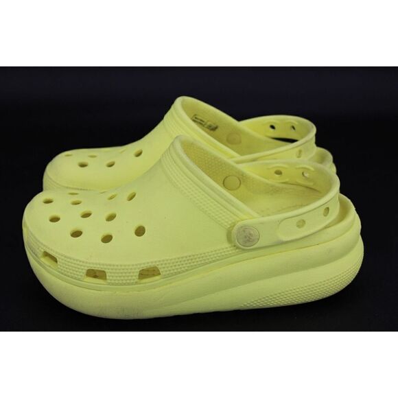 CROCS CLASSIC CRUSH CLOG iconic crocs wedge comfort in yellow Youth 3 Girls - Picture 9 of 11